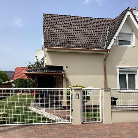 Süti Nyaraló Balatonmáriafürdő Exterior foto
