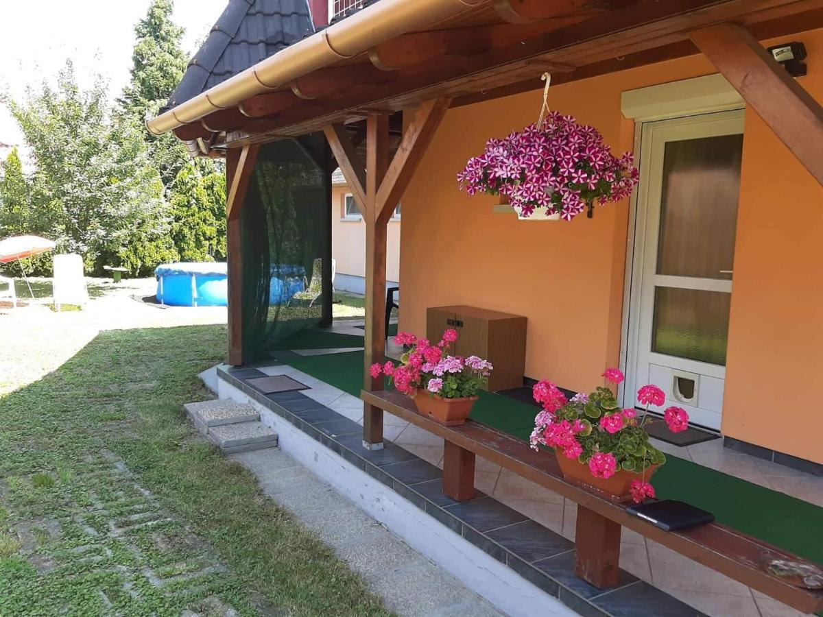 Süti Nyaraló Balatonmáriafürdő Exterior foto